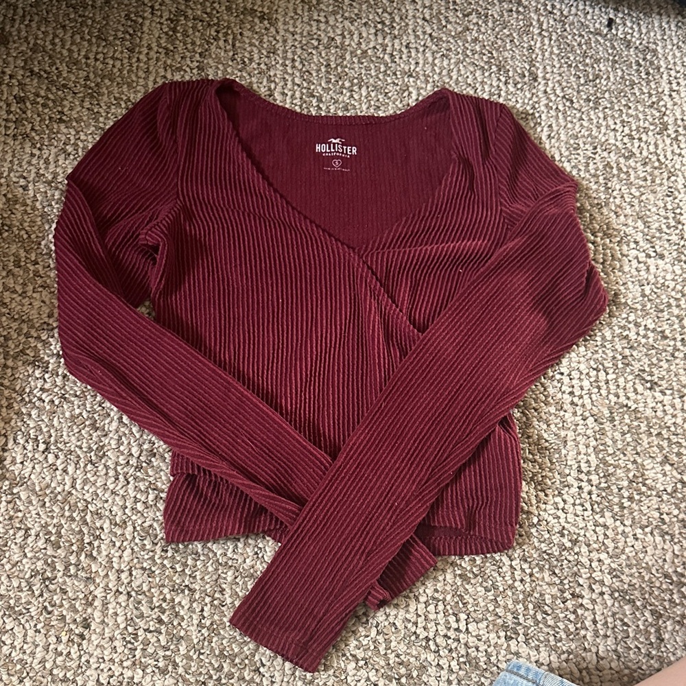 Hollister Women's Deep Red Ribbed Blouse